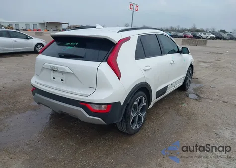 2023 Kia Niro Ex Touring z USA, uszkodzony, nr VIN KNDCR3LE3P5057110